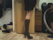 Продам демисезонные сапоги Prada