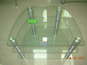 Подставки для теле- аудиоаппаратуры из стекла.