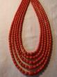 Коралловые бусы