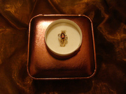Кольцо золотое с гранатом