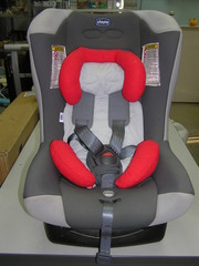 Автокресло детское б/у Chicco Proxima