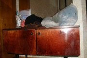 Продаётся мебель, шкаф, тумбочки, гардины, кухонная мебель, для дачи