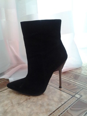 продаю полуботиночки (весна-осень )