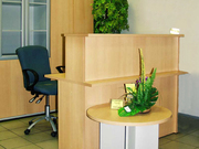 Ресепшн -cтойка (административная) для гостниц, салонов красоты, магазин