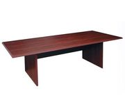 Продаю стол для переговоров