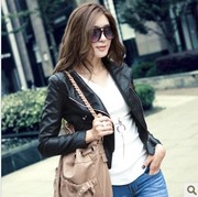 Первые кожаные куртки 2013 весной новый корейский короткий пункт Тонки