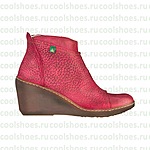 Яркая комфортная обувь