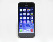 Продам Iphone 5s black.