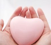 Продаю портативное зарядное устройство + обогреватель для рук в форме