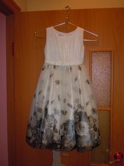 Продаю очаровательное платье для вашей маленькой принцессы!!!