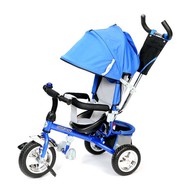 Детский трехколесный велосипед с большим капюшоном
