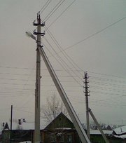 Продаю опоры бетонные и деревянные