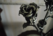 Кованная из стали роза 