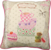 Декоративная  подушка  с кружевом  43*43