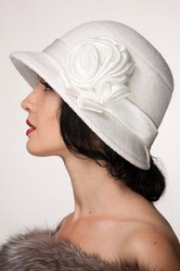 Головный уборы для всей семьи