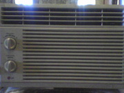 Продаю оконный кондиционер