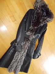 Женская новая натуральная верхняя одежда крошечных цен.