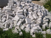 Кирпич, щебень, песок, керамзит, камень, уголь, дрова.