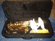 Продаётся саксофон J. michael AL-780