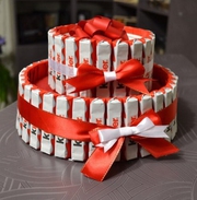 Торты из сладостей (Барни,  Киндер,  Сок др.) в детский сад и не только!