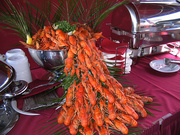 Раки крупные вареные, конечности краба, кларий угревидный.Все по 650 рублей кг.