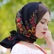 Платок в русском стиле 100Х100 см