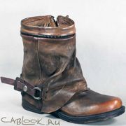 Женские ботинки