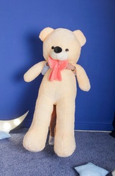 Большой плюшевый Мишка