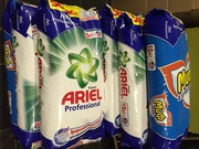 Стиральный порошок Миф и Ariel