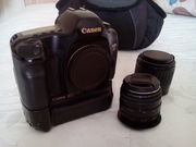 Продам фотоаппарат,  вспышки, осветители