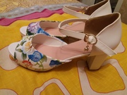 Босоножки новые 