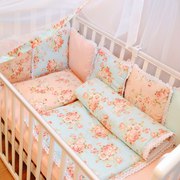  Комплекты в дет. кроватку,  бортики,  конверты