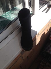 продаю угги черные, в отличном состоянии