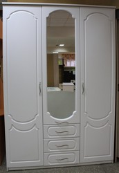 Шкаф распашной Мария